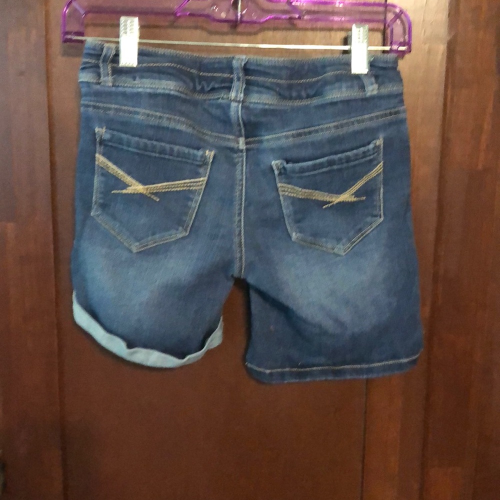 Shorts - Picture 2 of 2